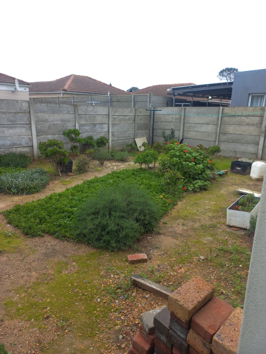 3 Bedroom Property for Sale in Paarl East Western Cape